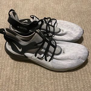 Nike Flex Contact 3 Running Shoe